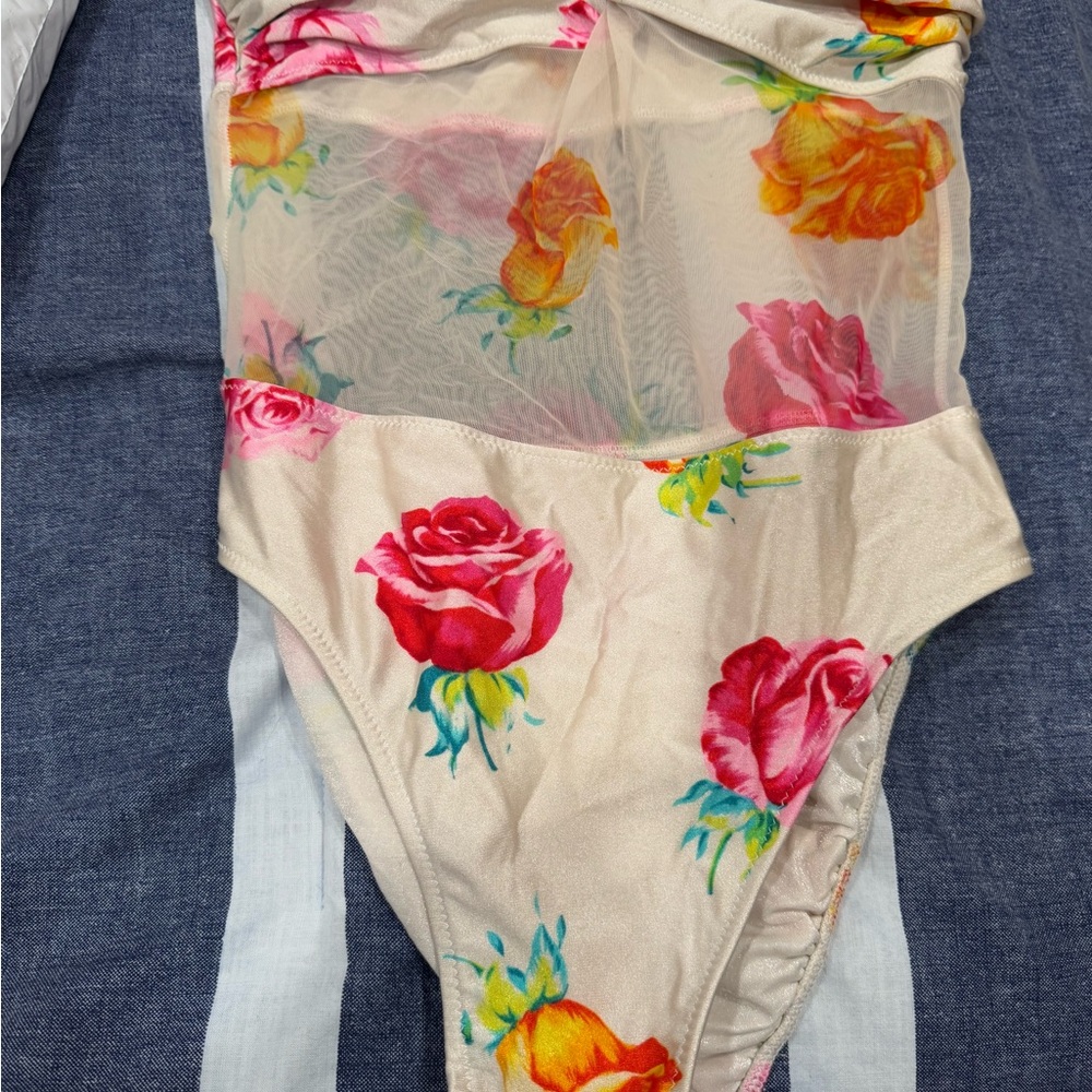 90’s Strapless Floral Mesh Bathing Suit